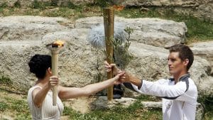cerimonia-tocha-olimpiada-londres-20120510-09-original